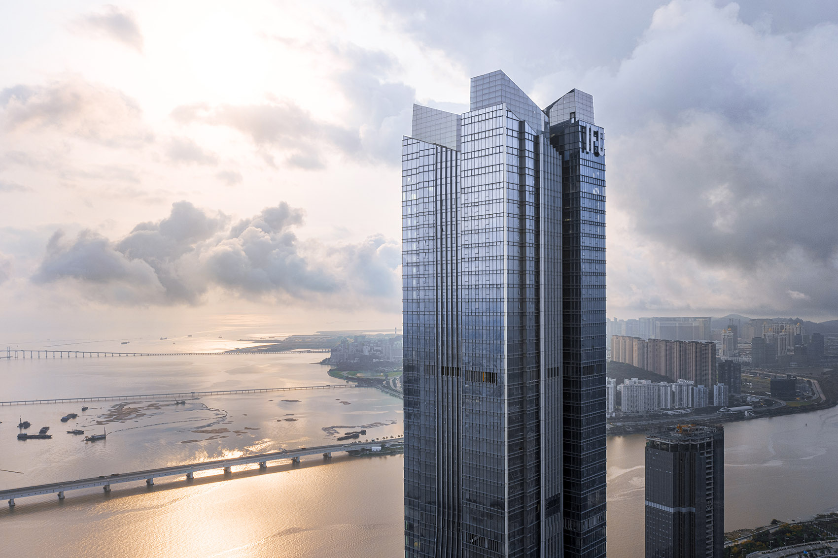 横琴国际金融中心，珠海/珠澳第一高楼，以蛟龙出海打造中国新力量-64