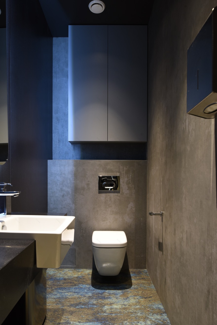 游戏开发者的“空白办公室”-51