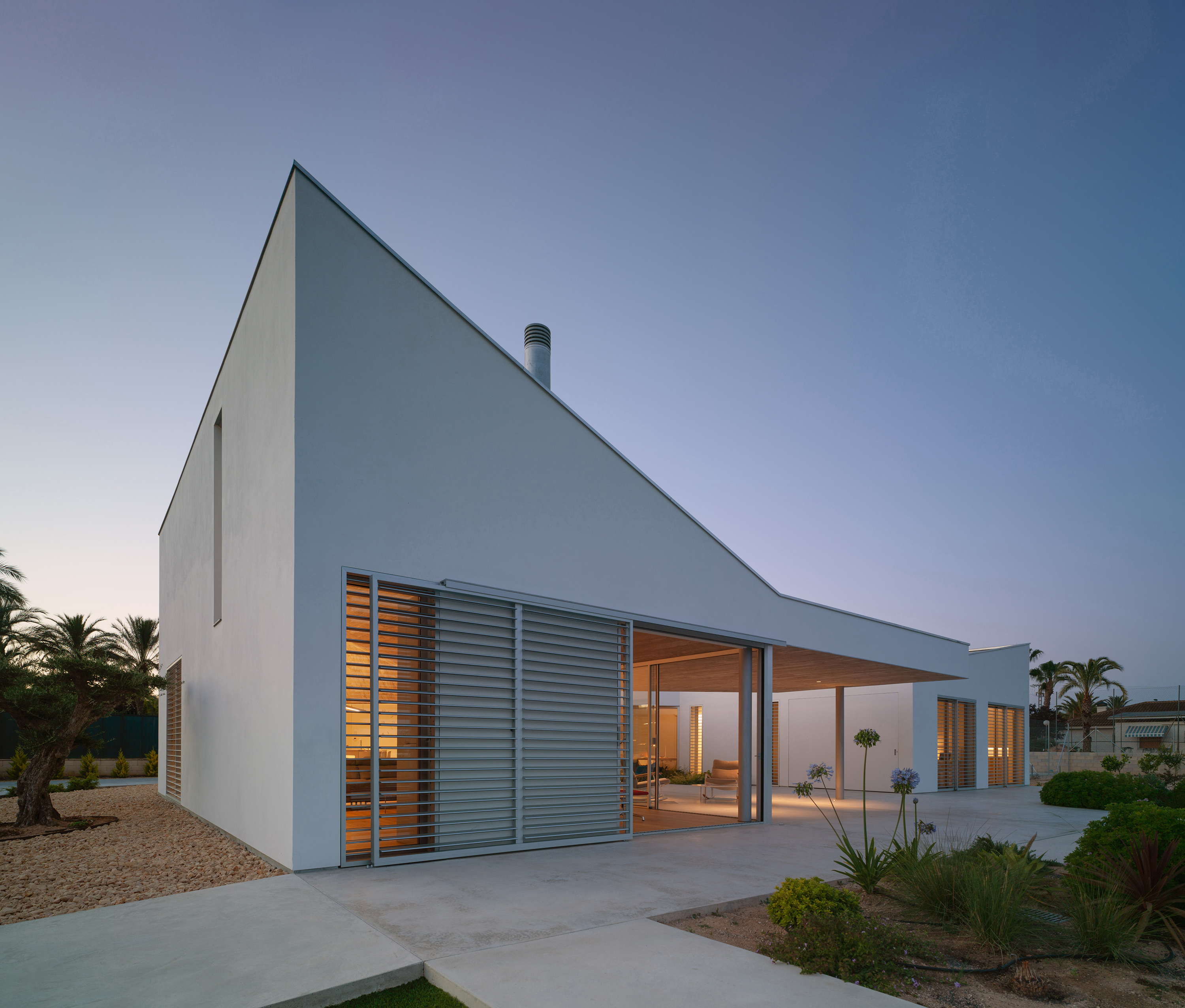 融合传统与现代的“阴与阳”别墅设计-53