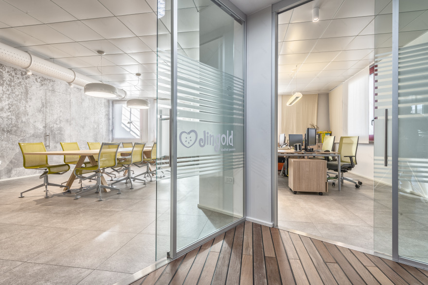 翻新改造,打造创意共享办公空间-8