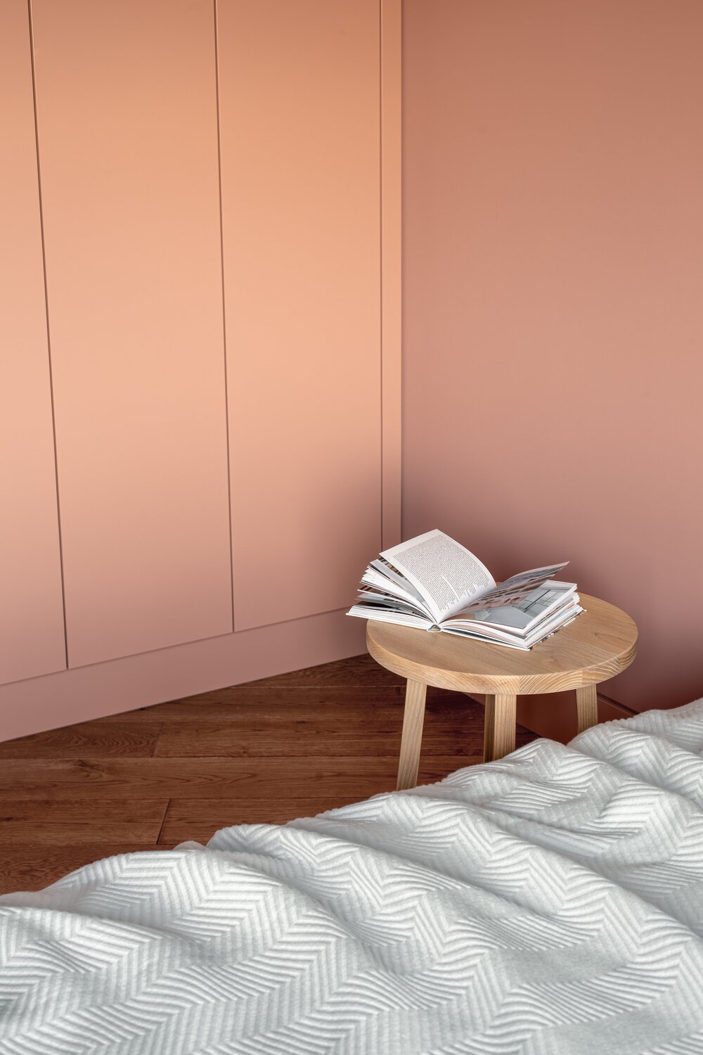 乌克兰经典复古风格旅馆设计-Yevhenii Avramenko-23