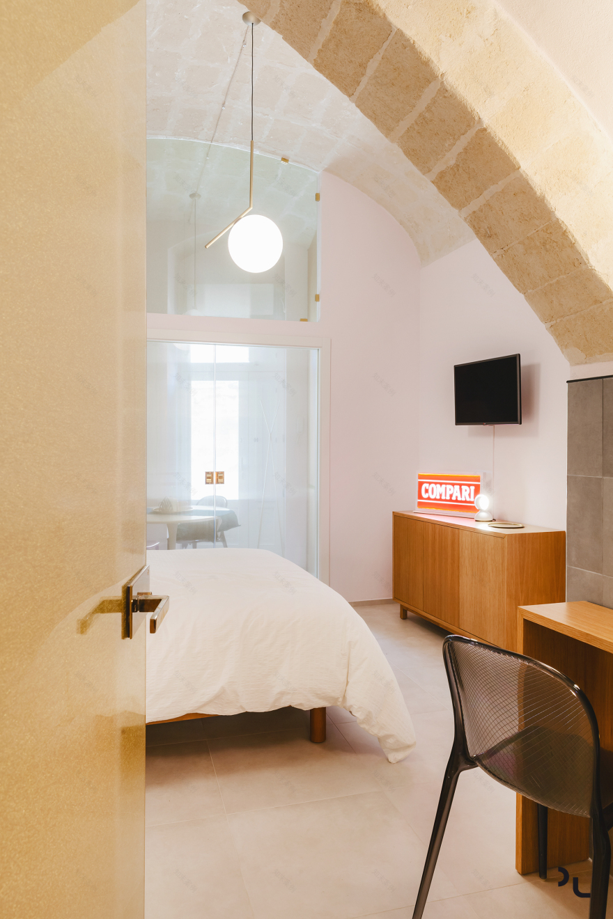 蜕变之居 · 米兰 70 年代风格的 Mimì别墅-26