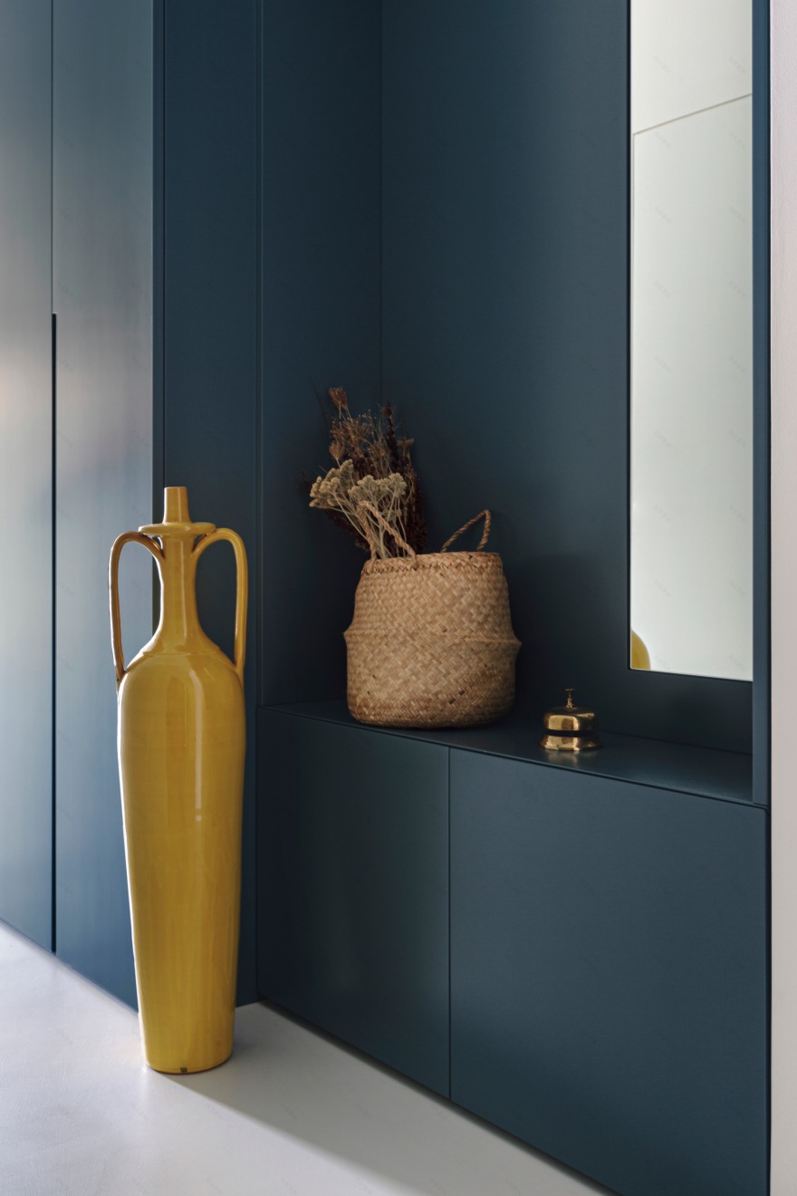 翻转空间的平层公寓改造 | 日与夜的和谐共生-10