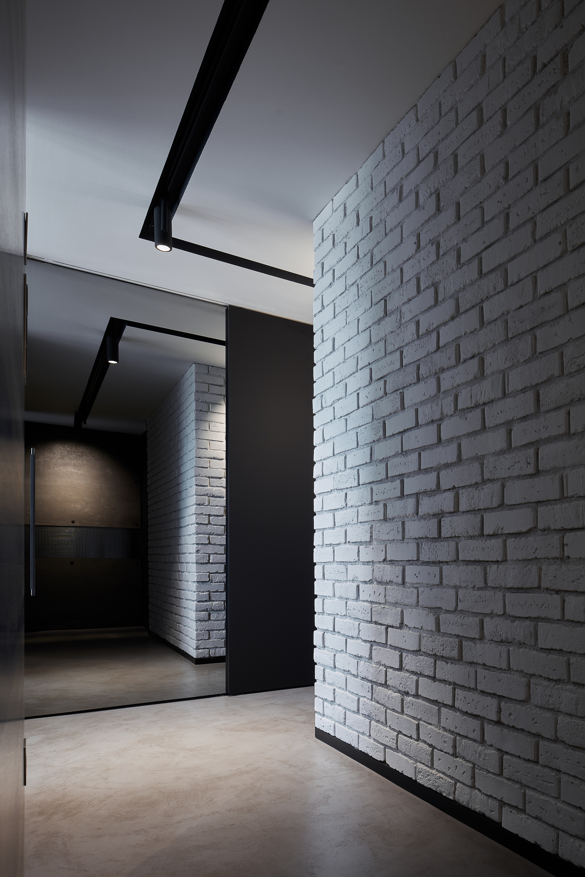 Techno Lover Apartment | 工业风公寓的炫酷演绎-7