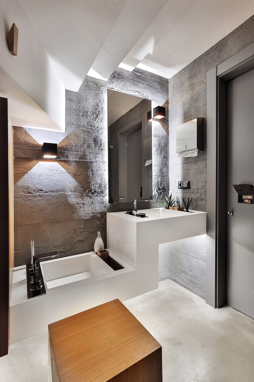 Emre 集团总部 | 工业风与创意的完美结合-30