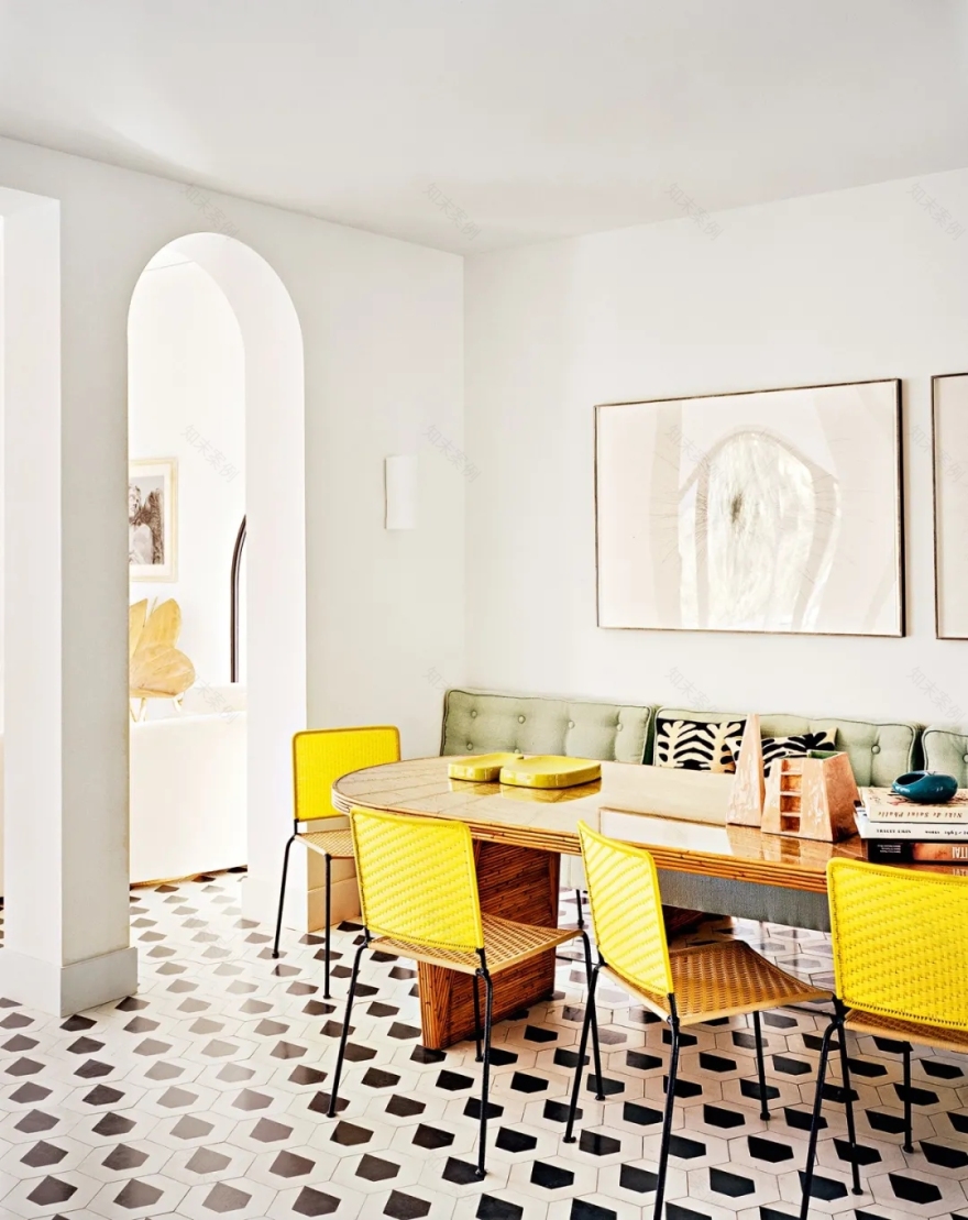 India Mahdavi 打造现代普罗旺斯风 | 银色别墅闪耀地中海魅力-15