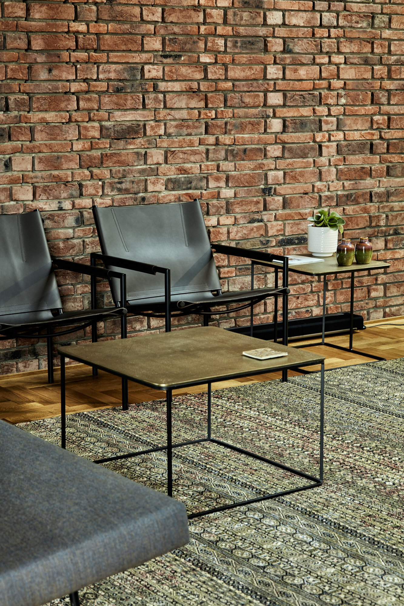 比利时 Tienen 的圆形砖房 | 40 厘米厚 15 米高的夯土墙-14