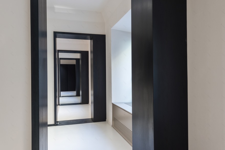 波尔特罗纳·弗劳展厅-30