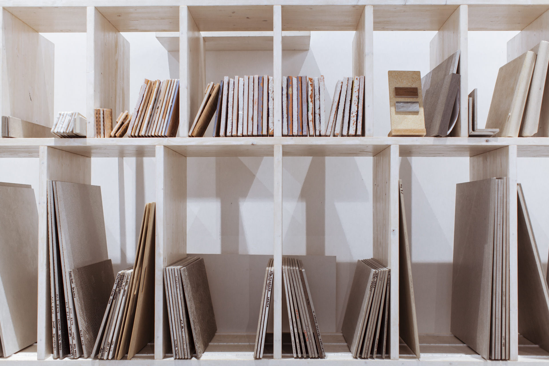 CRATIVE HUB·SHOWROOM · 变革中的瓷砖展示空间丨ItalyTrapani丨Valeria Ingrao Architetto-17