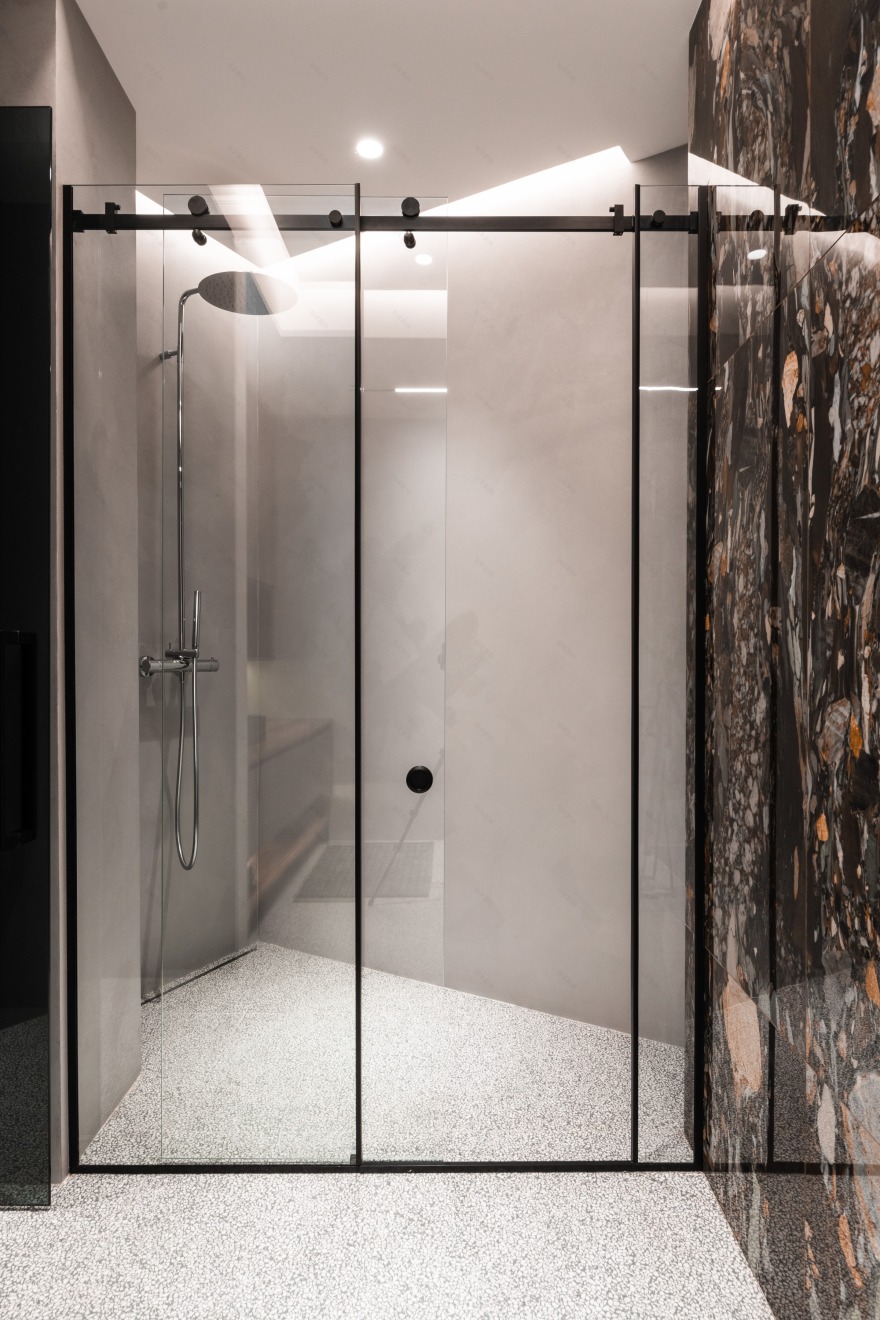 摩尔多瓦现代简约公寓设计丨AB + Partners-23