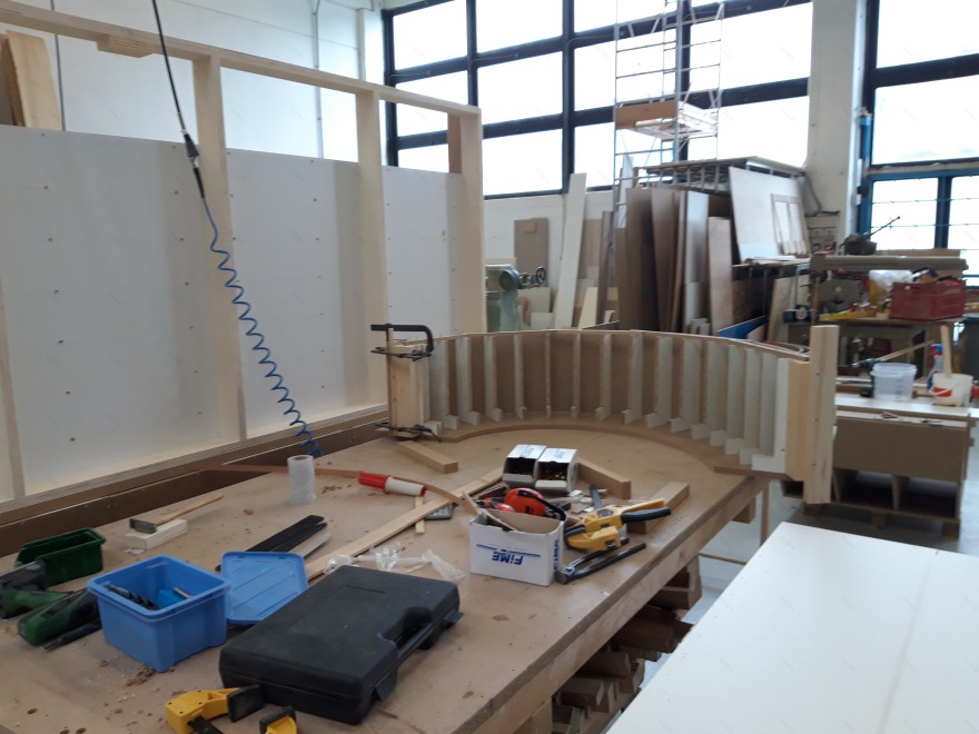 旧建筑新生的商业空间-7