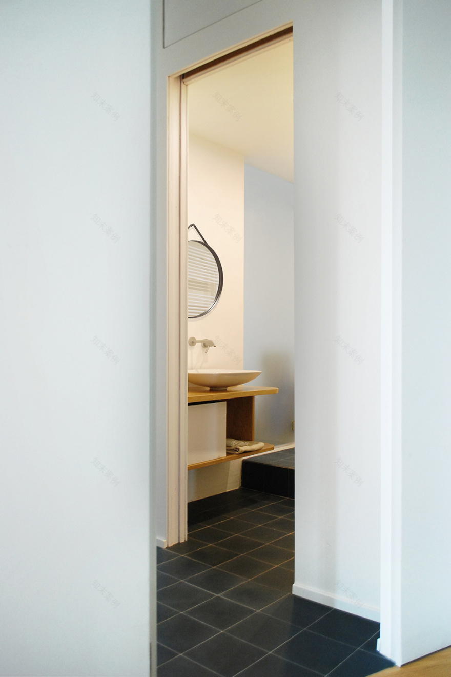 历史建筑中的灵活公寓设计-5