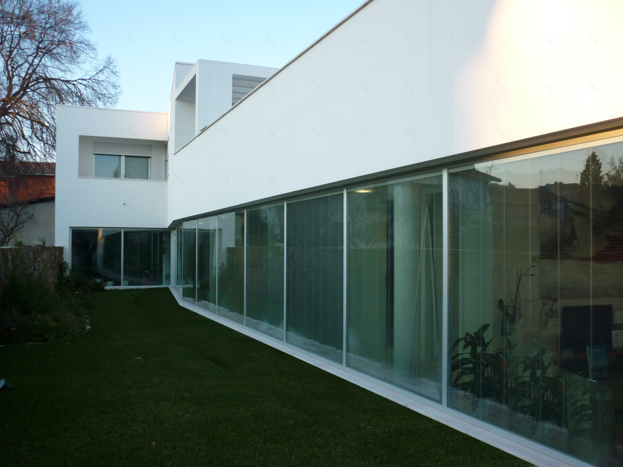 意大利 Samugheo 健康住宅设计-1