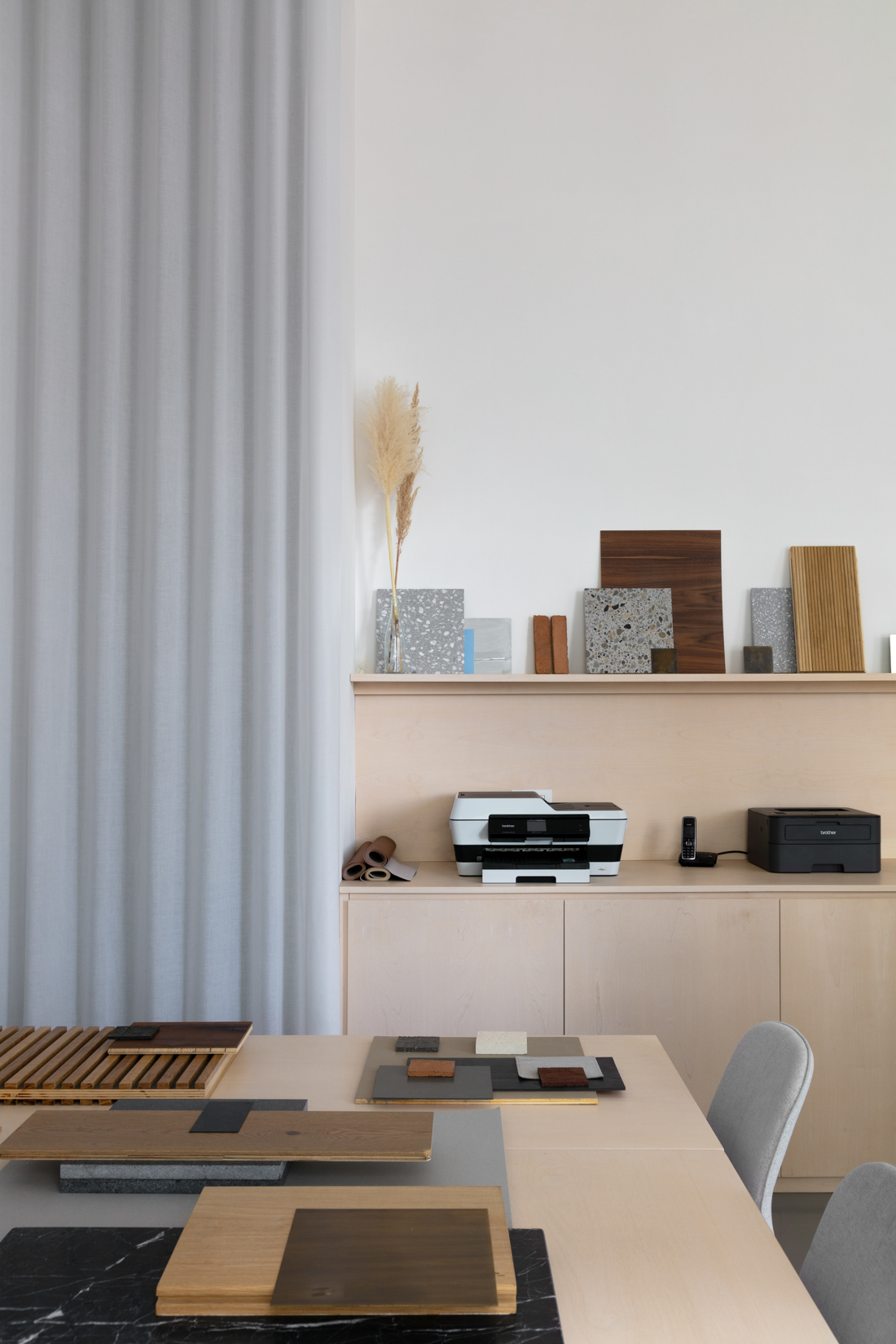 明亮开放的现代办公空间丨意大利那不勒斯丨FADD 建筑师工作室-4