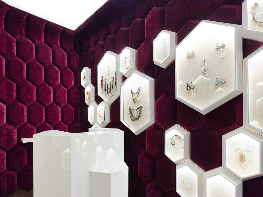 莫斯科珠宝店 | 微型空间的魅力-5