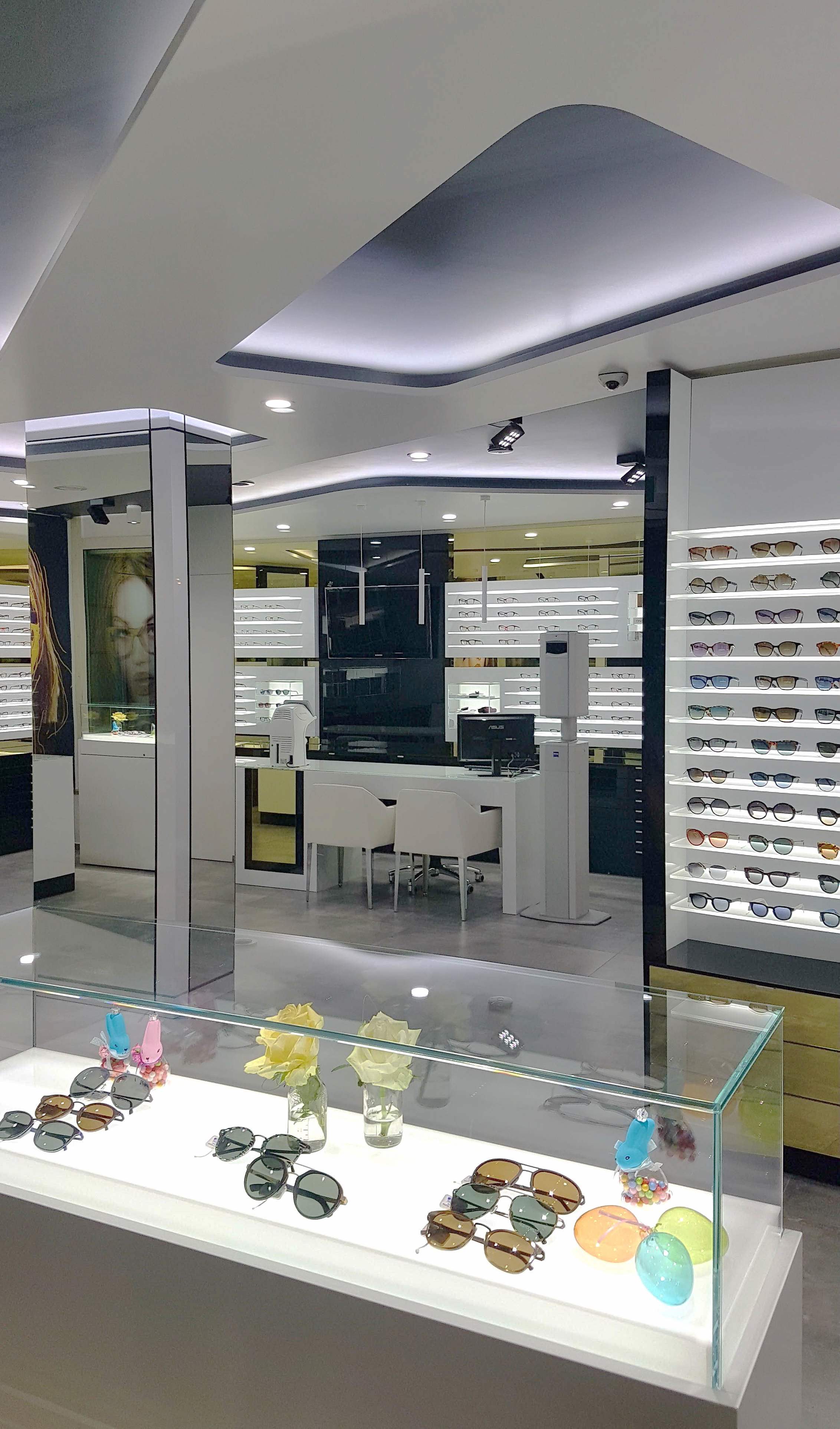 Ottica MODERNA 眼镜店-14