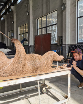 自拍熊猫丨Florentijn Hofman,UAP