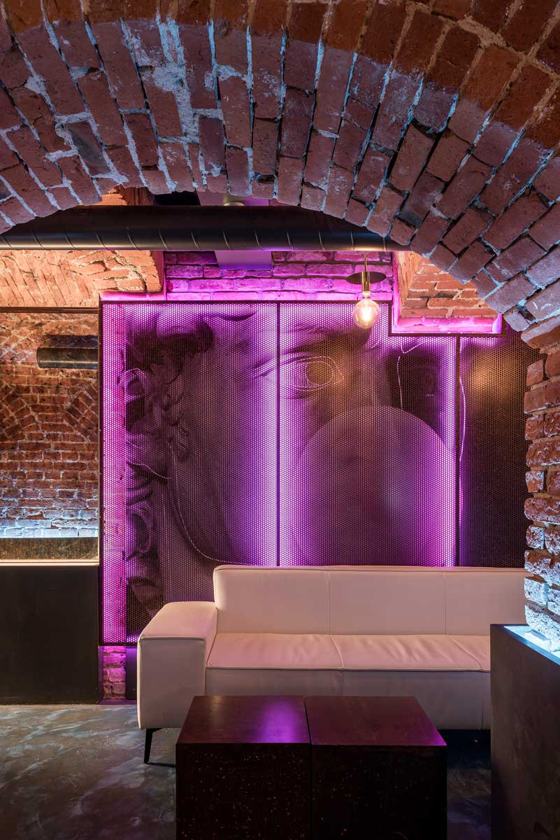 阿佩尔提沃酒吧丨立陶宛考纳斯丨IAW-1