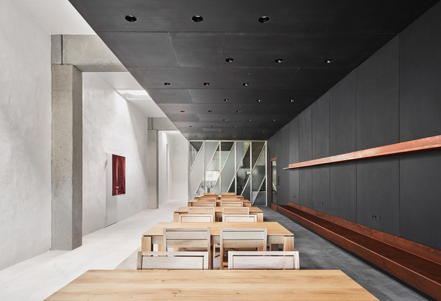 酿酒厂空中画廊 | 灵活多变的展览空间-22