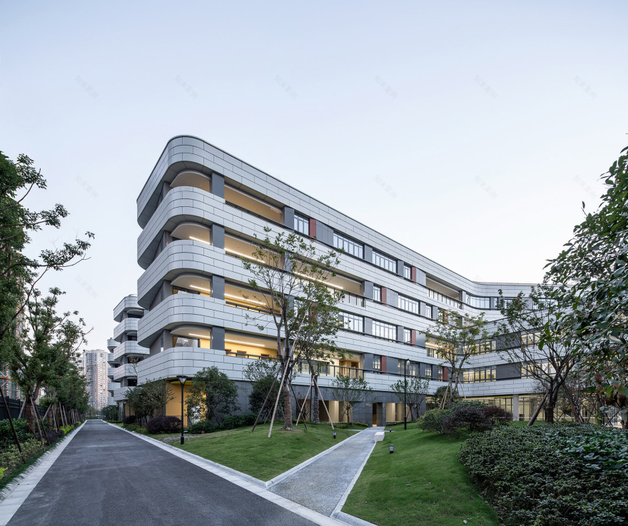 浙江大学教育学院附属中学-102