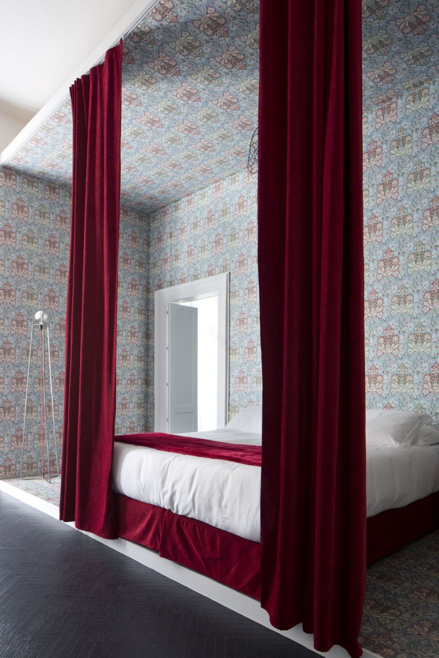 古堡中的豪华别墅设计-15