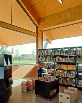 意大利公园中小图书馆丨MIDE architetti