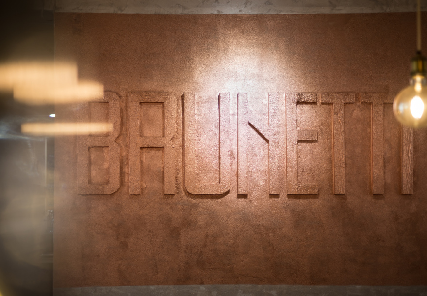 意大利风情 Brunetti 咖啡店,融合纺织与咖啡文化-8