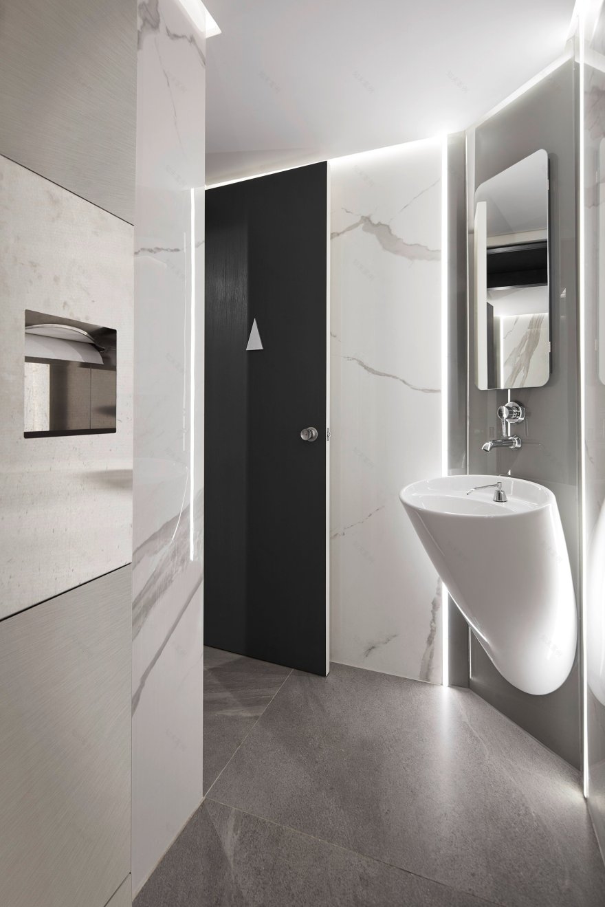 伊斯坦布尔 AT Kearney 办公室的灵动创意空间-13