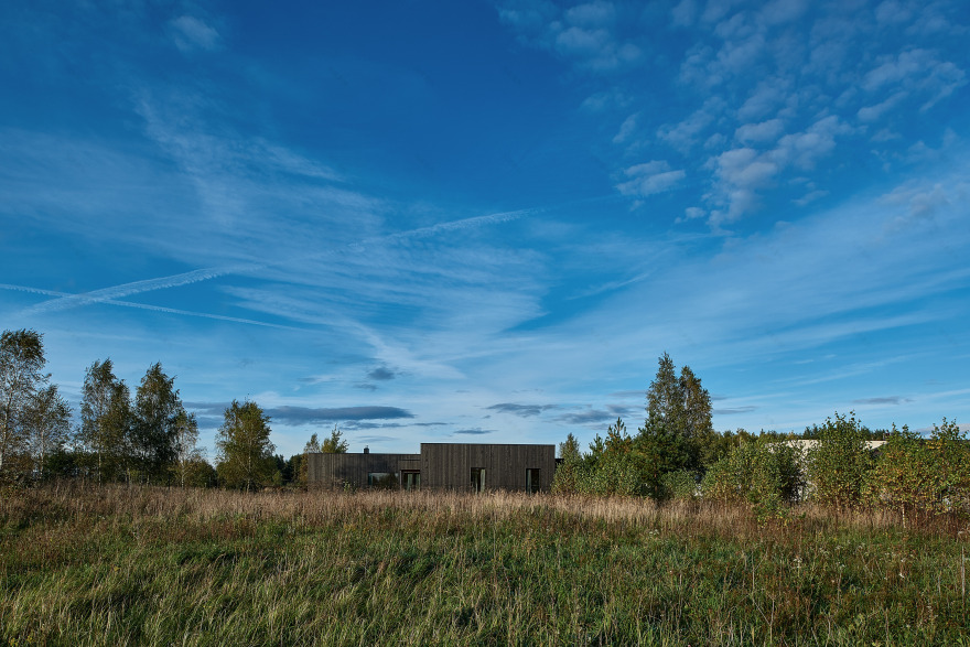 融合传统与现代的立陶宛乡村别墅设计-1