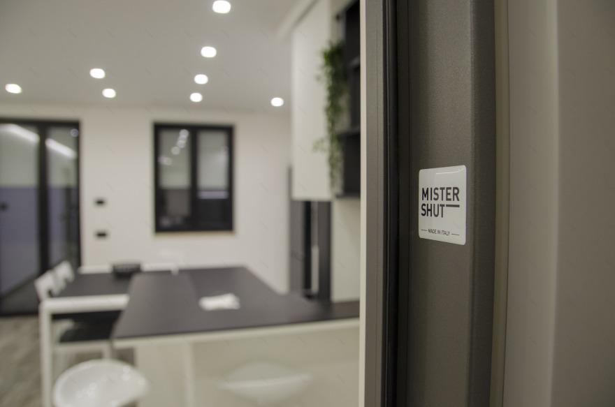 黑白风格公寓的节能环保设计-10