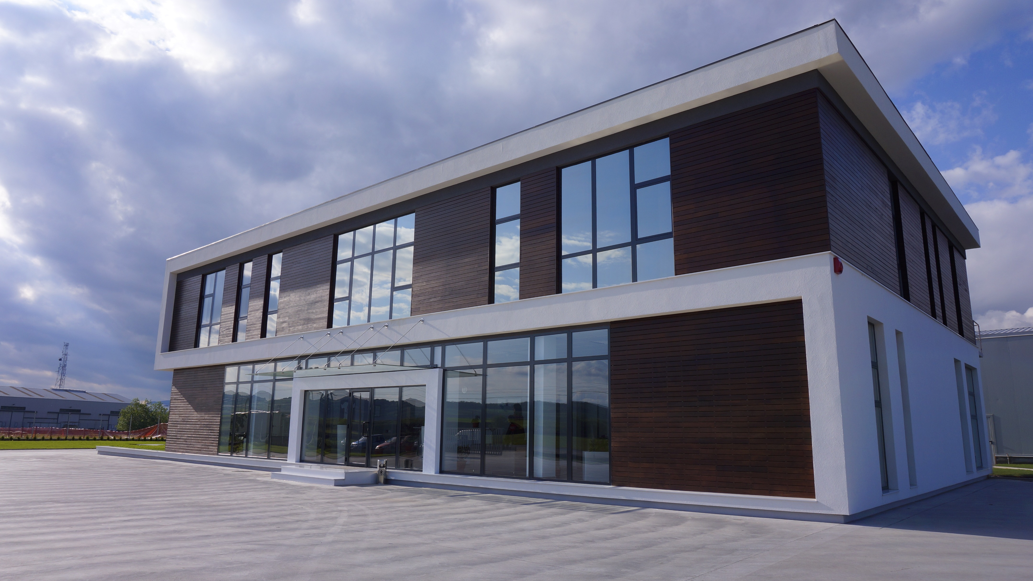 Enacopol Razvan丨办公建筑丨Small Office Building-6