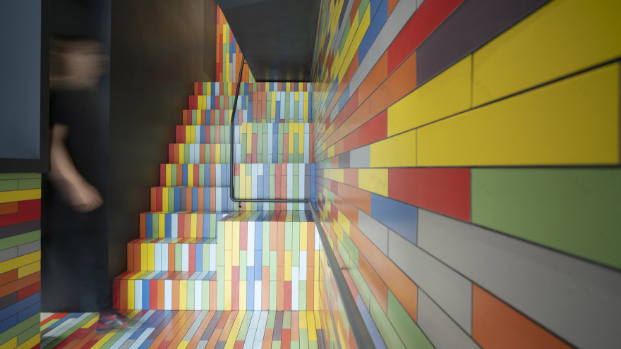 彩虹国度 · 茶饮小店丨中国成都丨凡筑设计-14