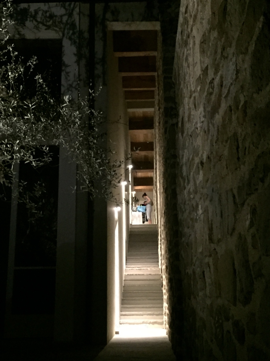 地震废墟中的重生——意大利 Casale Mongibello 别墅设计-16