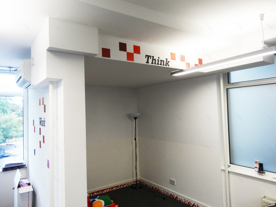 红黑碰撞,打造视觉盛宴-4