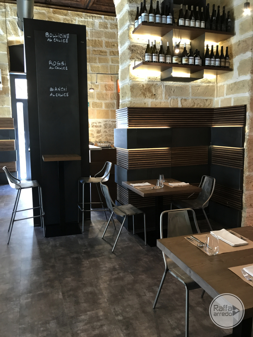 工业风餐厅设计,彰显原始魅力-7