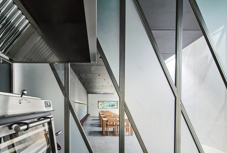 酿酒厂空中画廊 | 灵活多变的展览空间-44