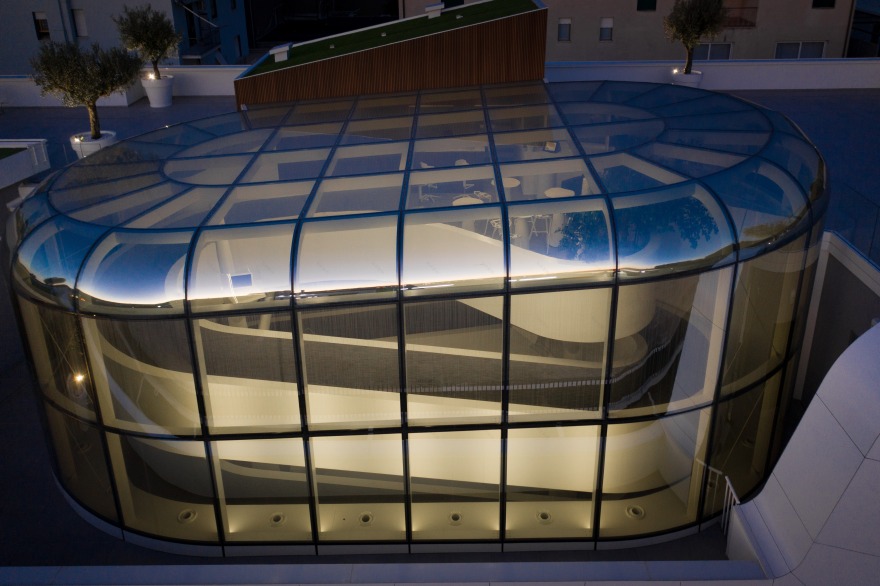 创新科技企业总部,现代与传统的完美结合-12