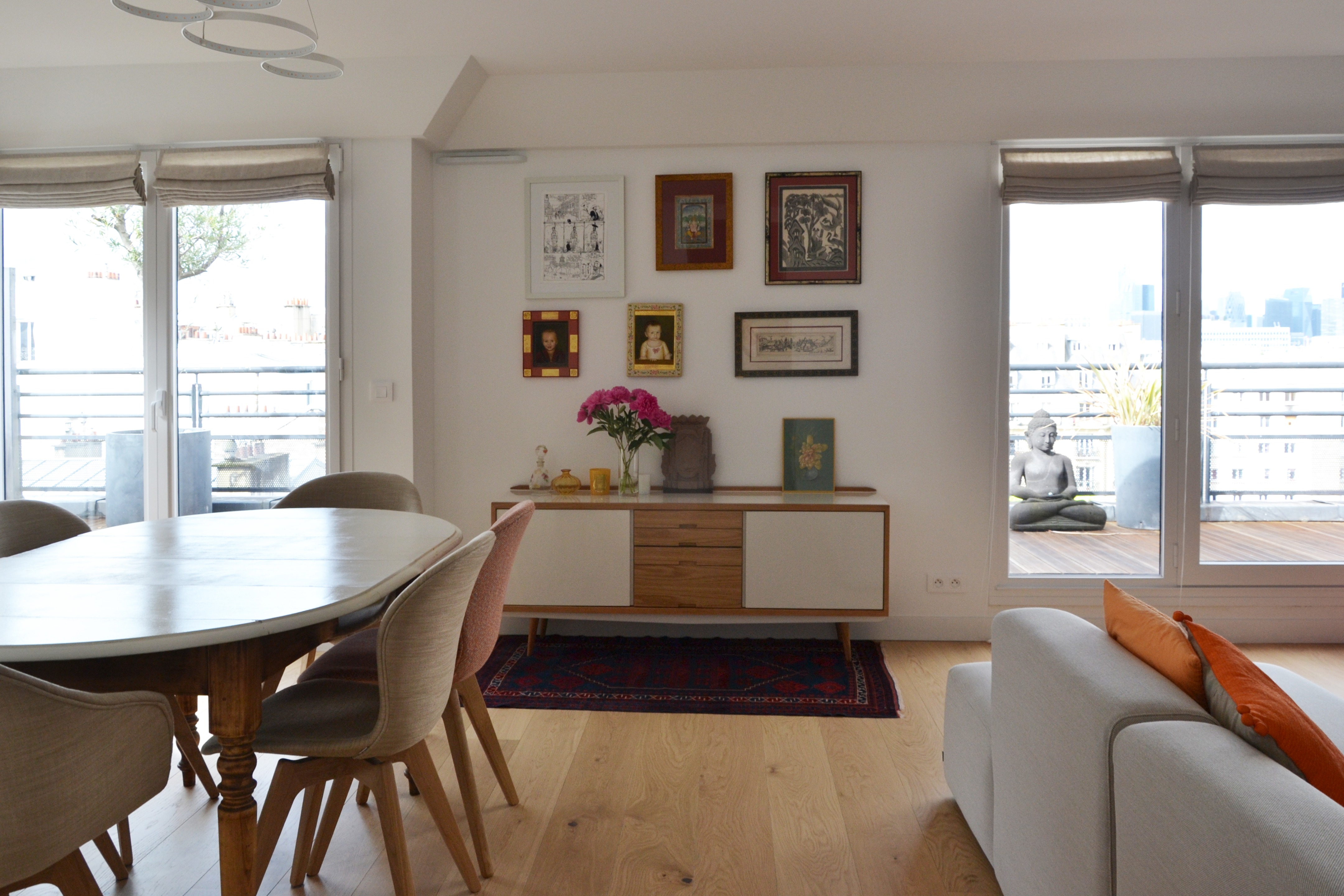 巴黎埃菲尔铁塔美景尽收眼底的两层复式公寓改造-5