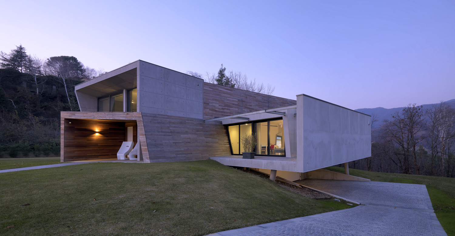 悬浮森林中的透明别墅-100