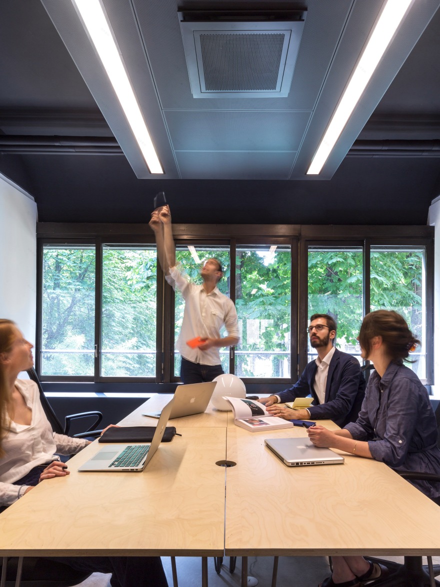 智能升级!意大利 Agnelli 基金会总部引领办公空间新潮流-22