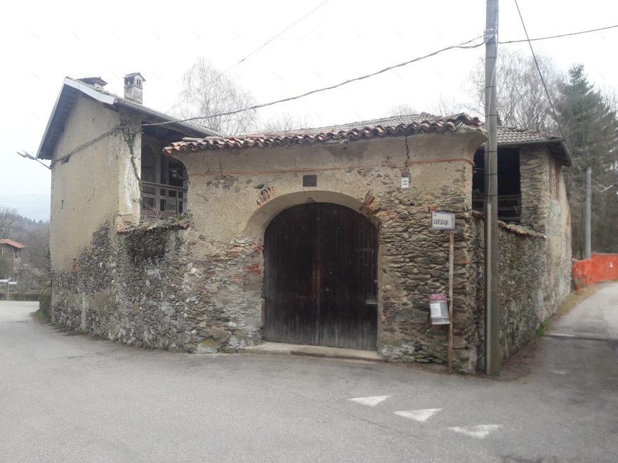 意大利 Miasino 住宅修复-1