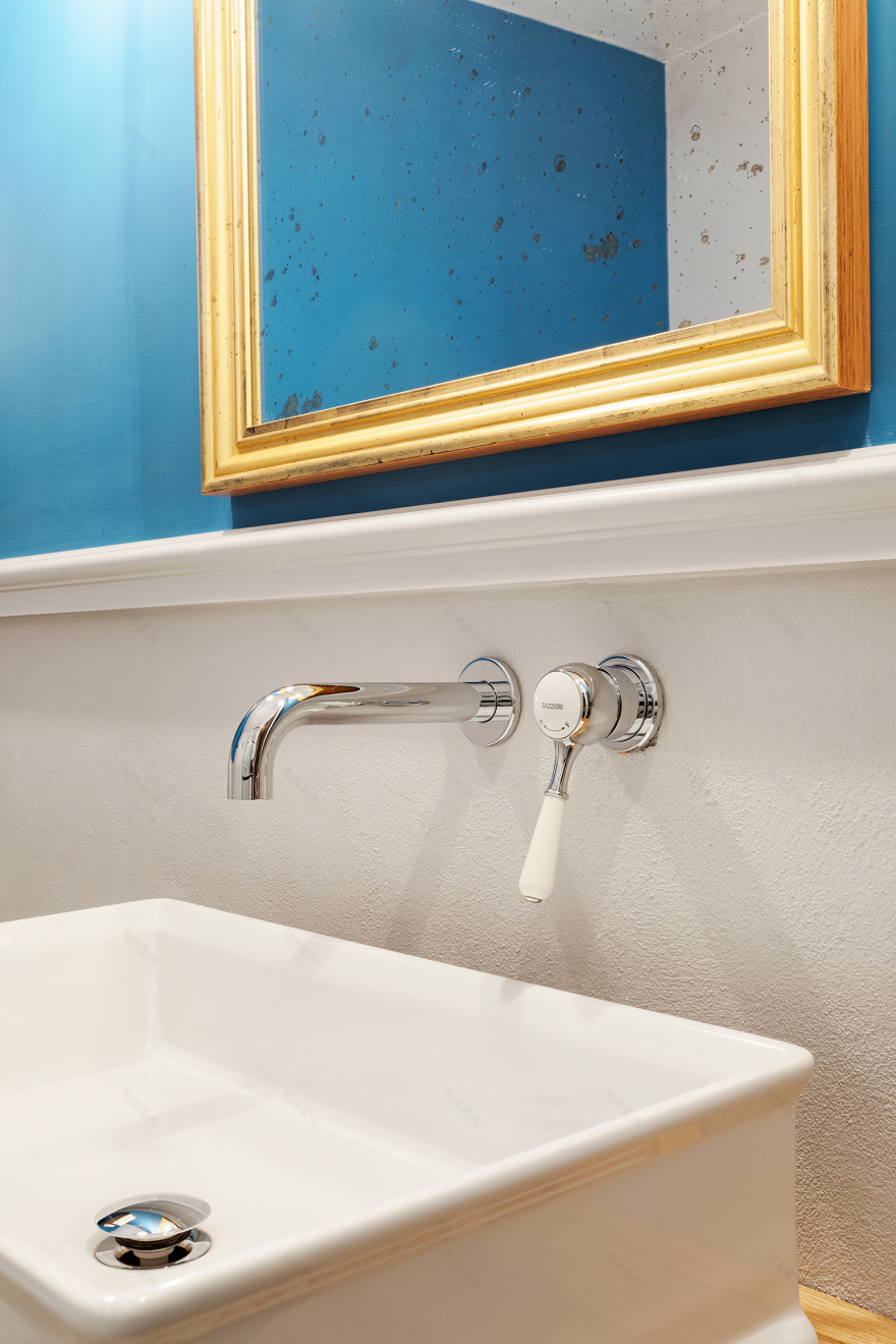 绿意盎然的意式别墅家居设计-55