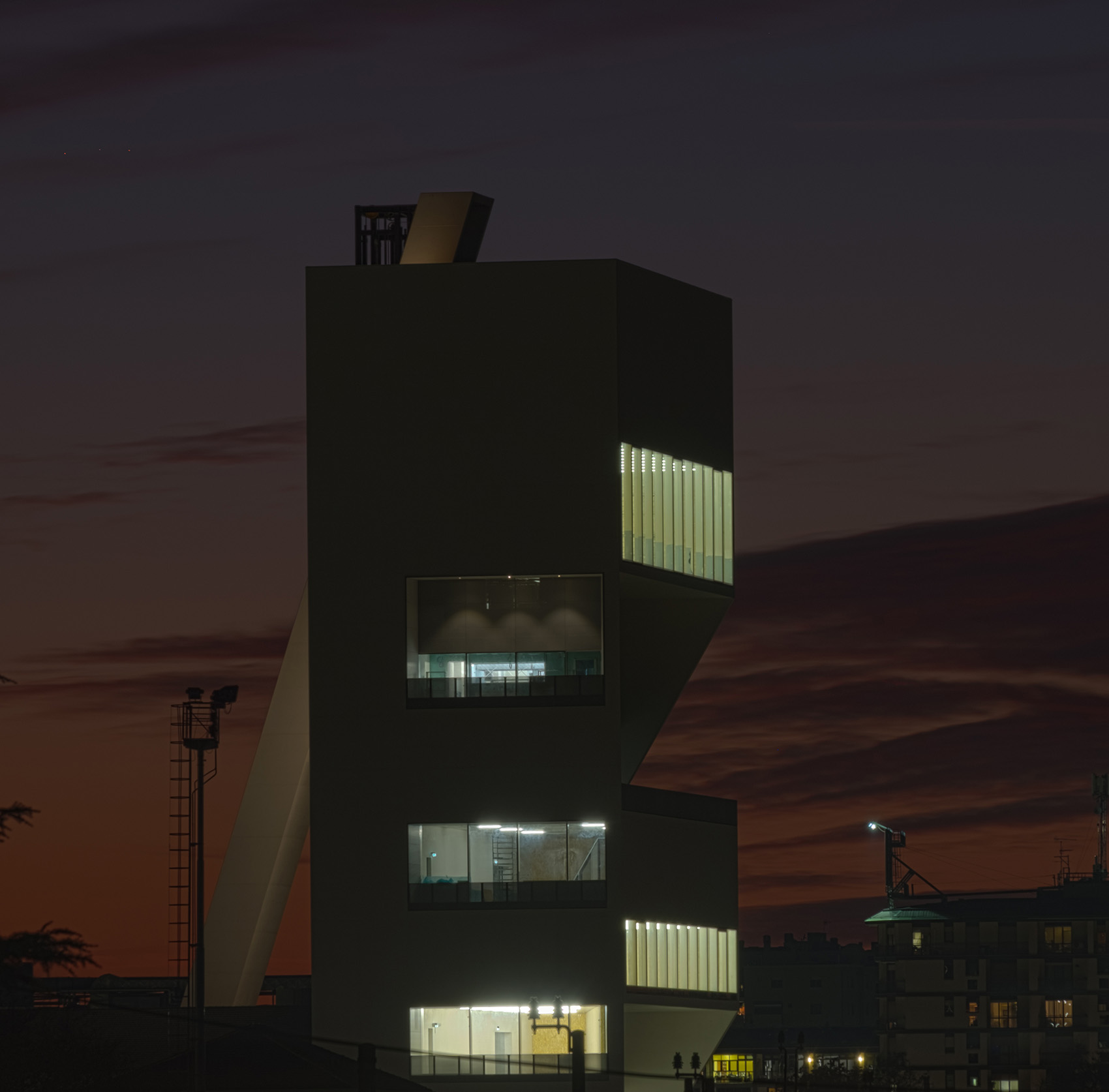 Prada基金会Torre大楼，米兰/为简单的体量赋予显著的空间差异性-103