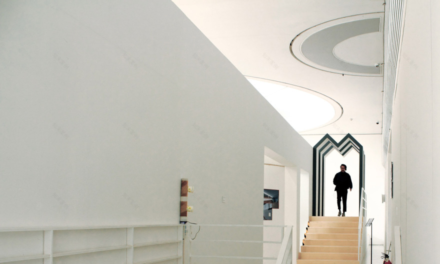 猫猫、罗西、舞台,广州/为广州时代美术馆“寻向所志”所作的模块组件装置-28