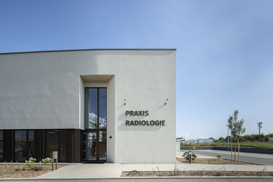 德国 Biberach 医学园区现代化放射诊所-14