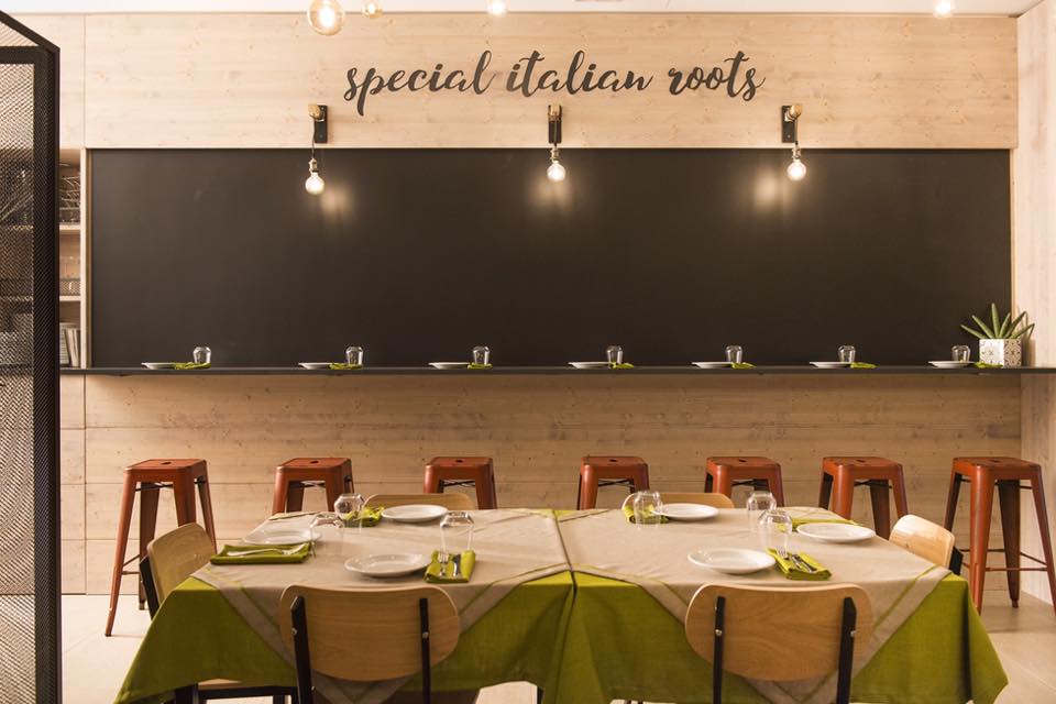 工业风新宠 | S.I.R.比萨店设计-10