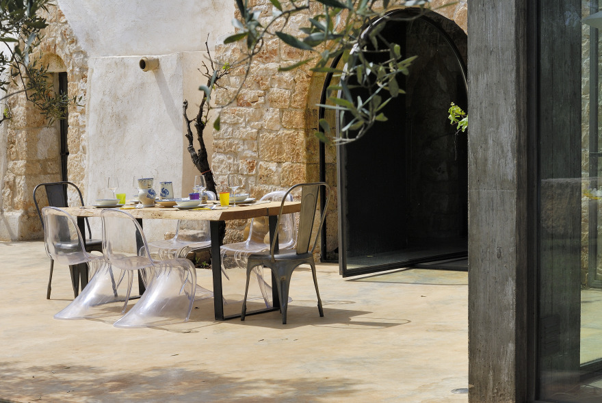 意大利乡村别墅,玻璃立方体与传统土屋的完美融合-26