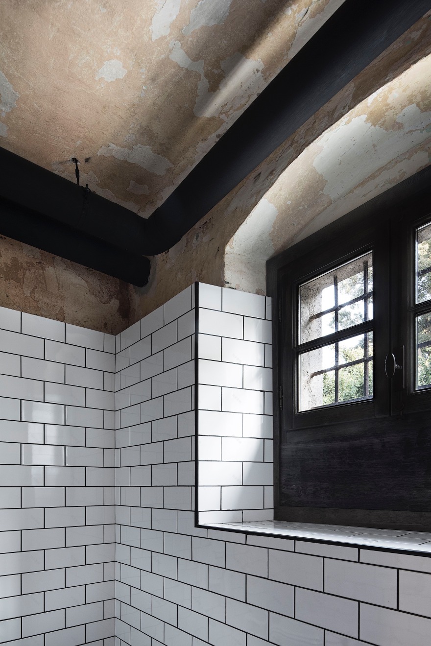 古堡中的啤酒花园-18