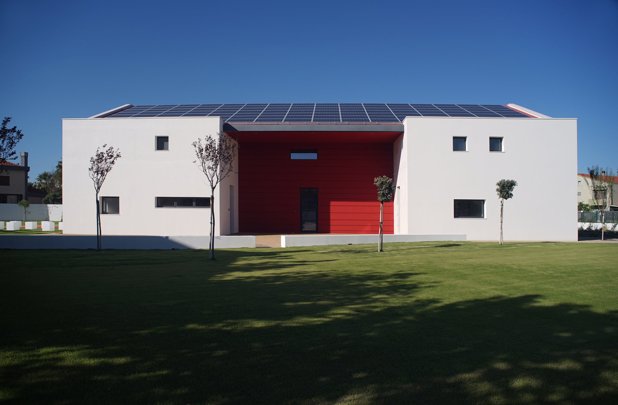 绿意盎然,智能环保的智力障碍康复中心-1