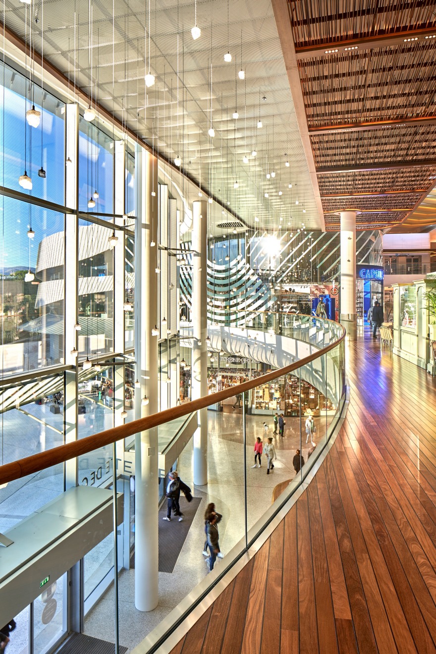 法国尼斯 CAP 3000 购物中心,海滨城市新地标-6